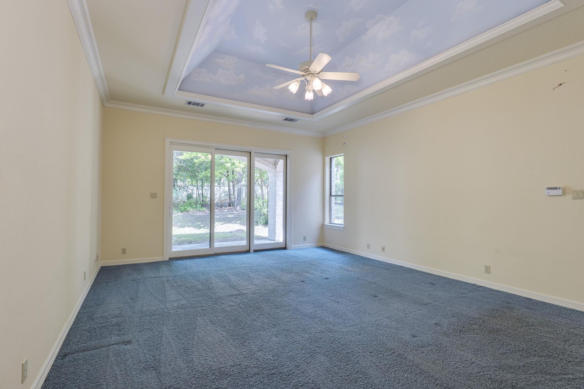 106 Lakeway Hills CV