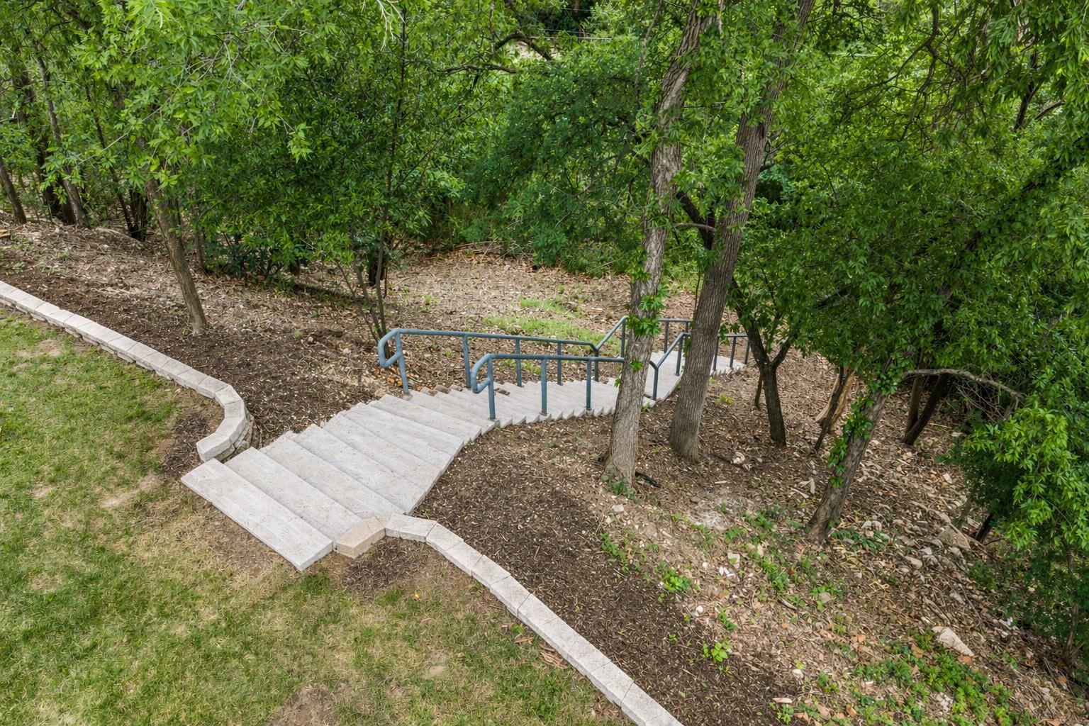 2619 Pembrook TRL