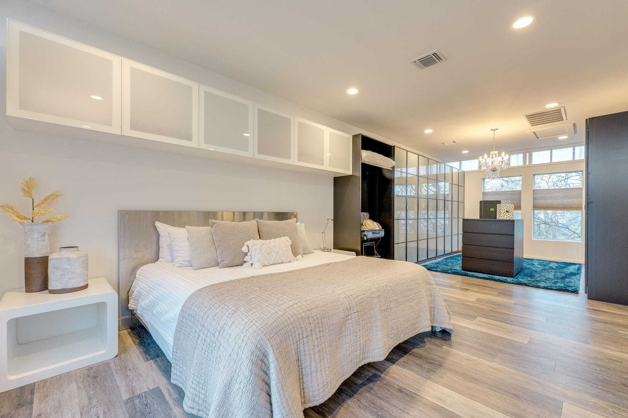 5409 Woodrow Ave # D