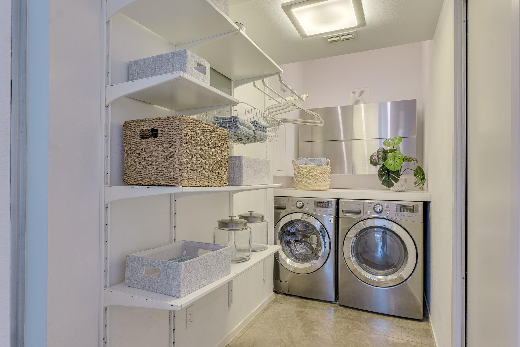 5409 Woodrow Ave # D