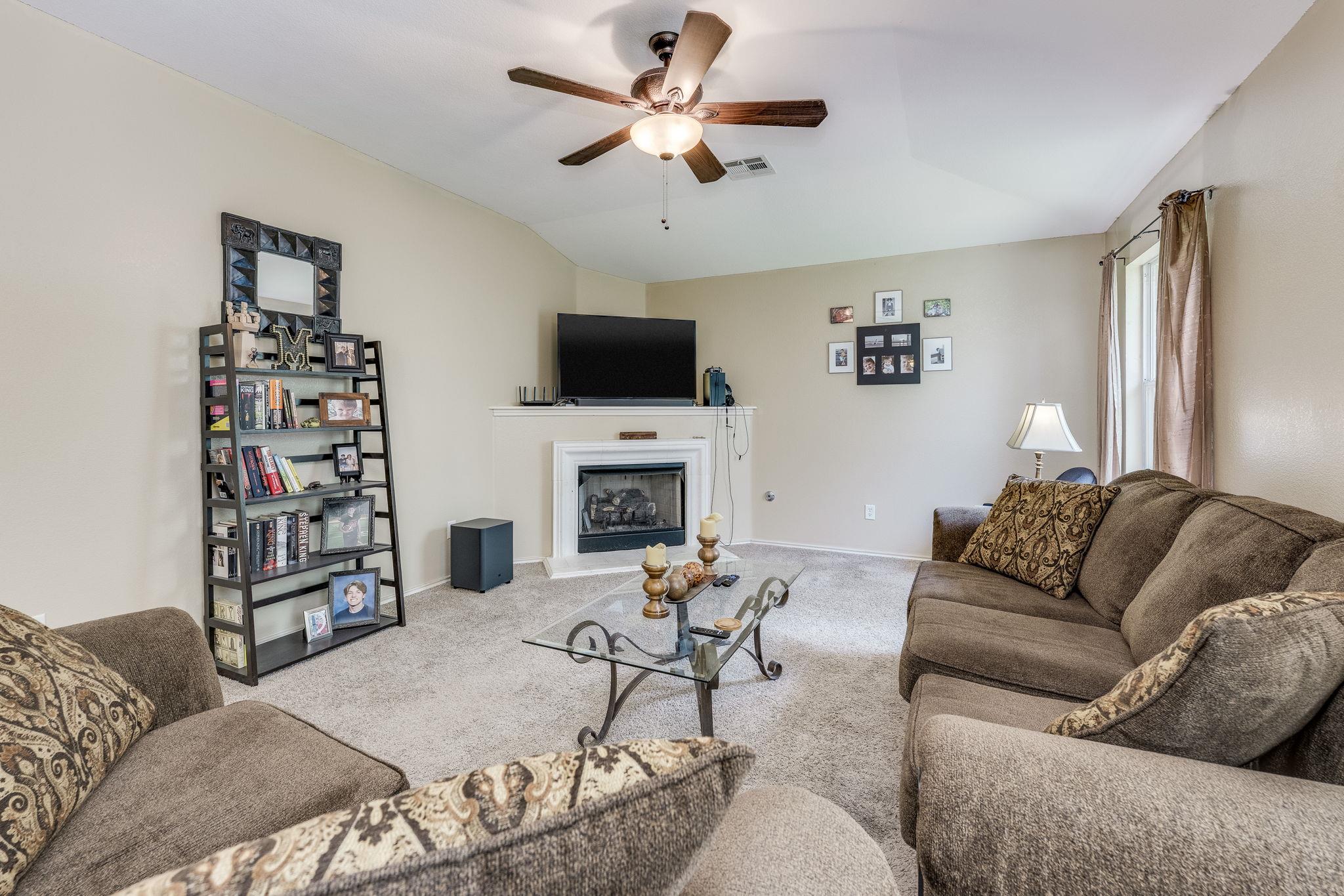 3309 Blue Ridge DR
