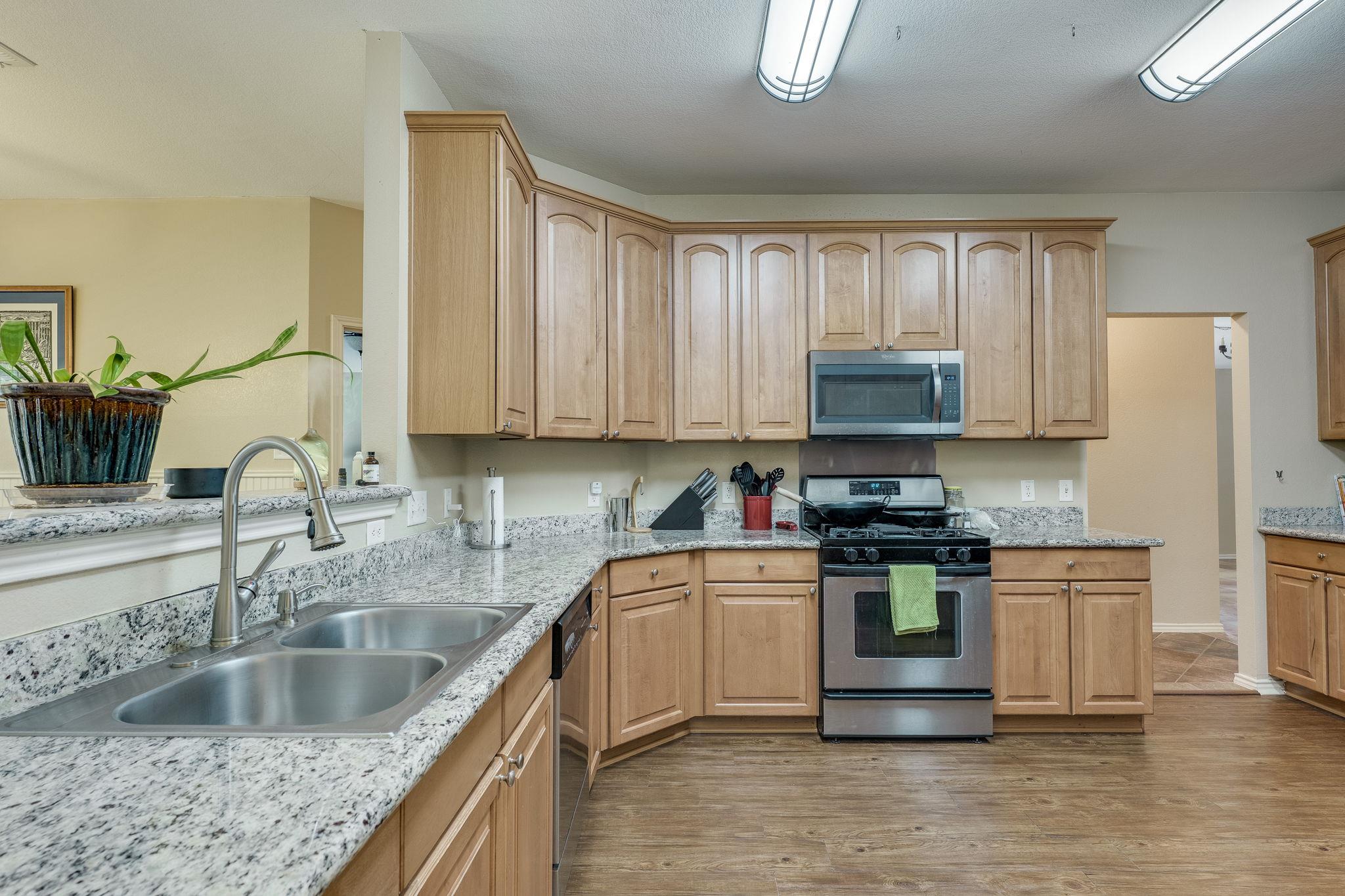 3309 Blue Ridge DR