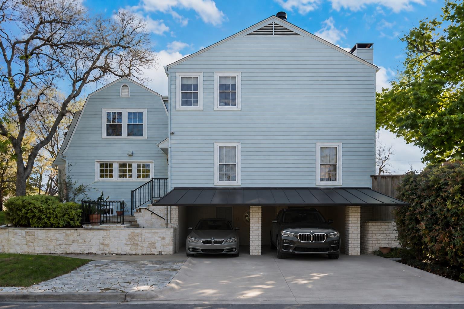 2428 Jarratt Ave