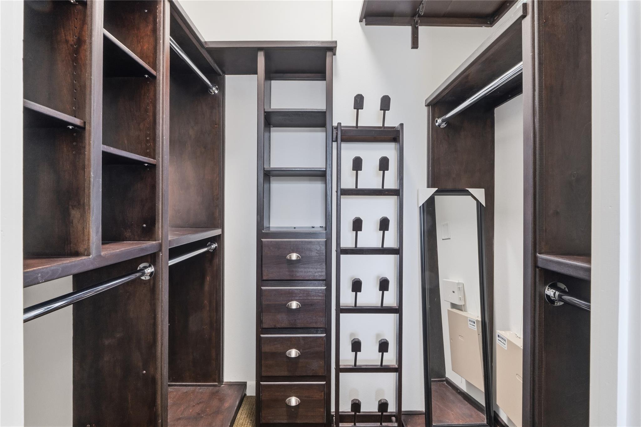54 Rainey ST Unit: PH20