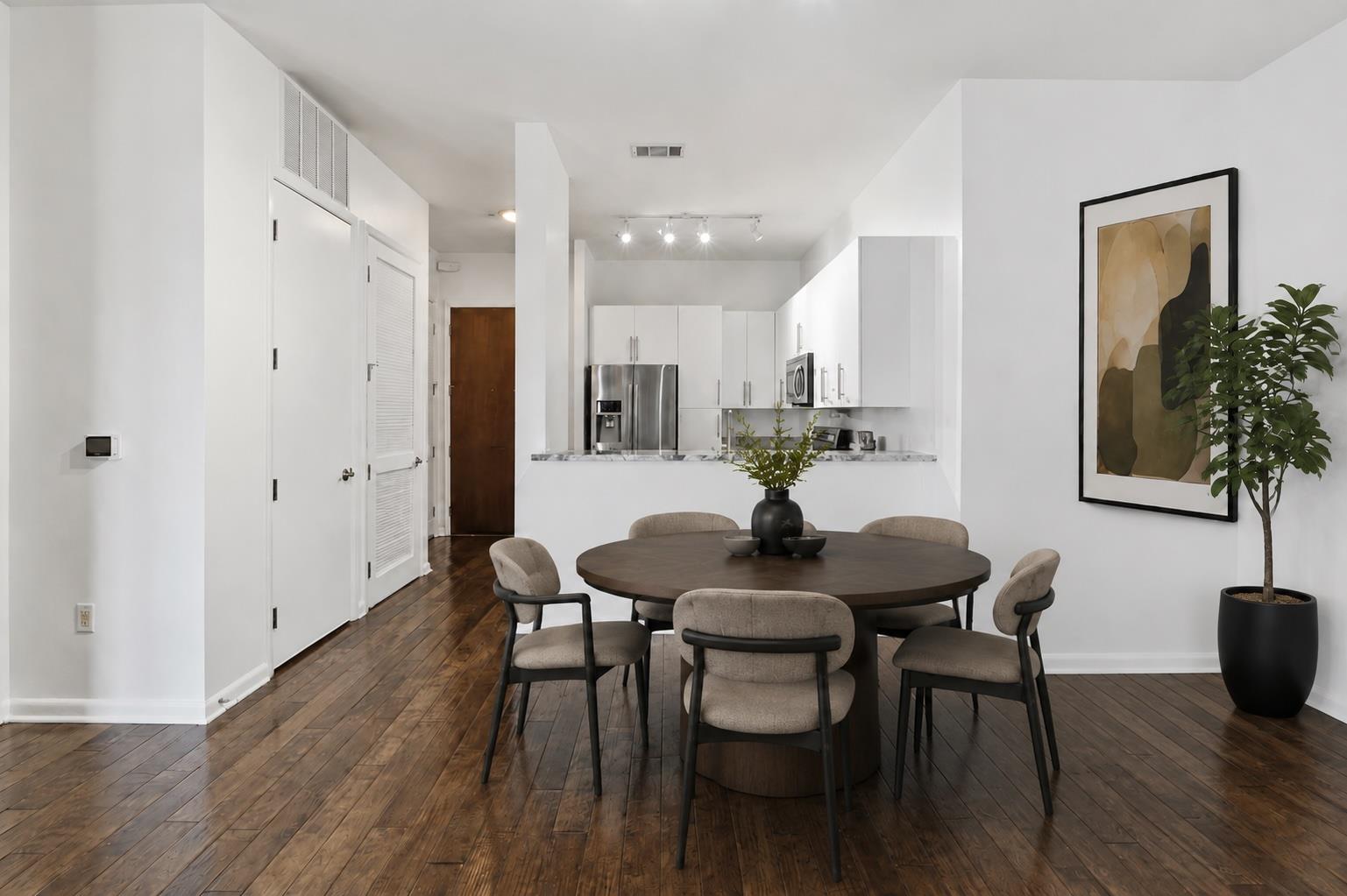 54 Rainey ST Unit: PH20
