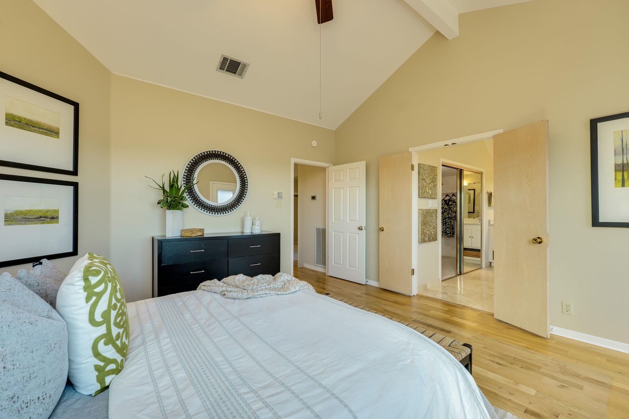 6703 Lakewood Point CV