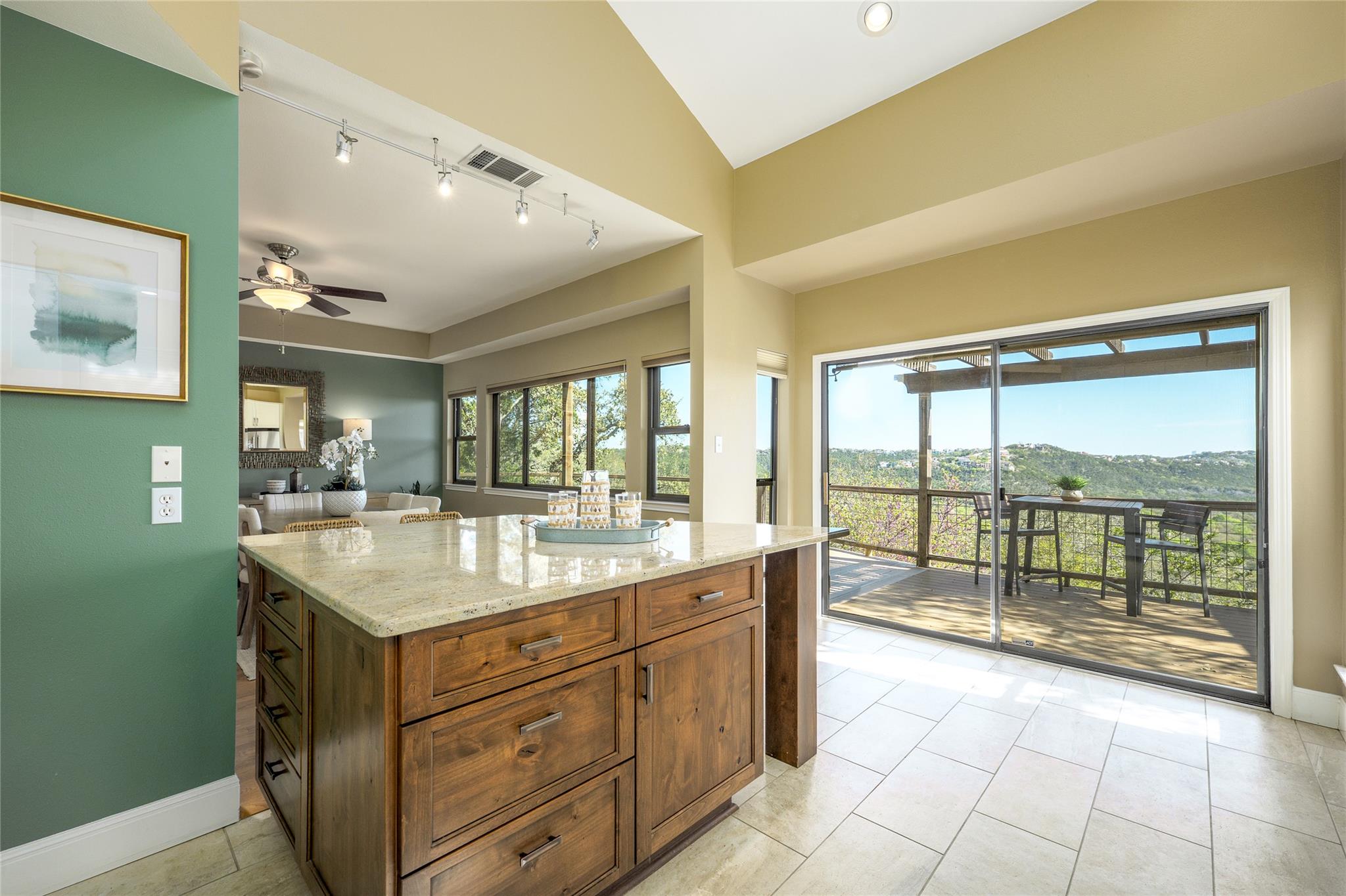 6703 Lakewood Point CV