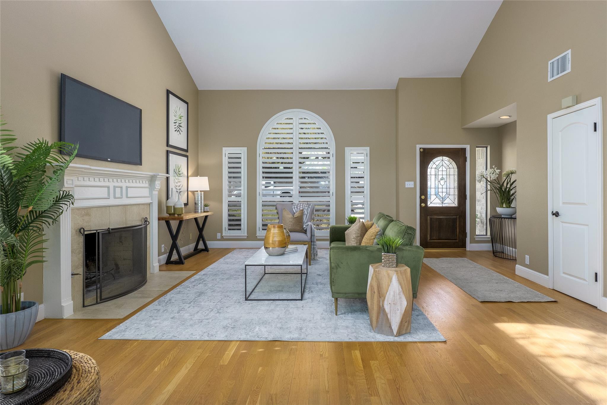 6703 Lakewood Point CV