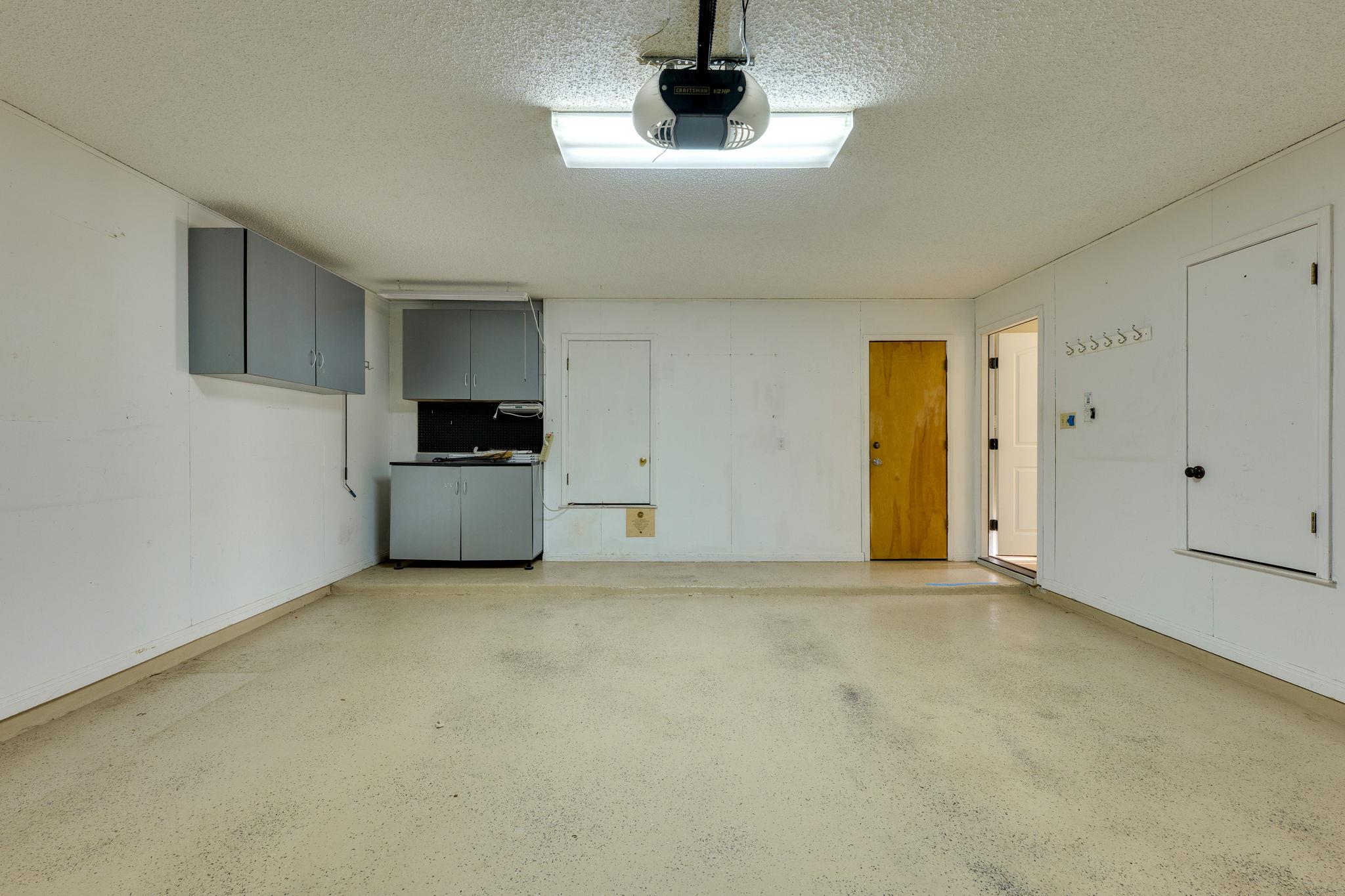 6703 Lakewood Point CV