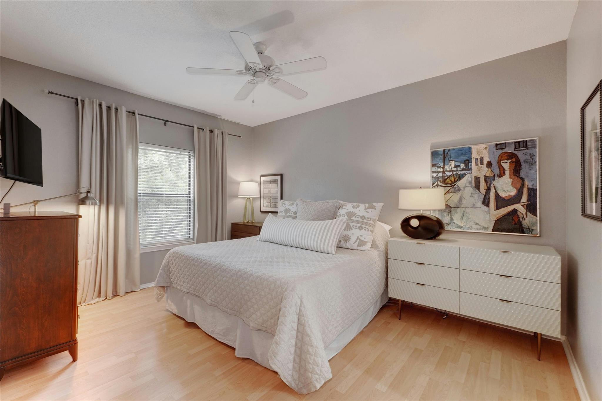 4711 Spicewood Springs RD # 201 Unit: 1-201