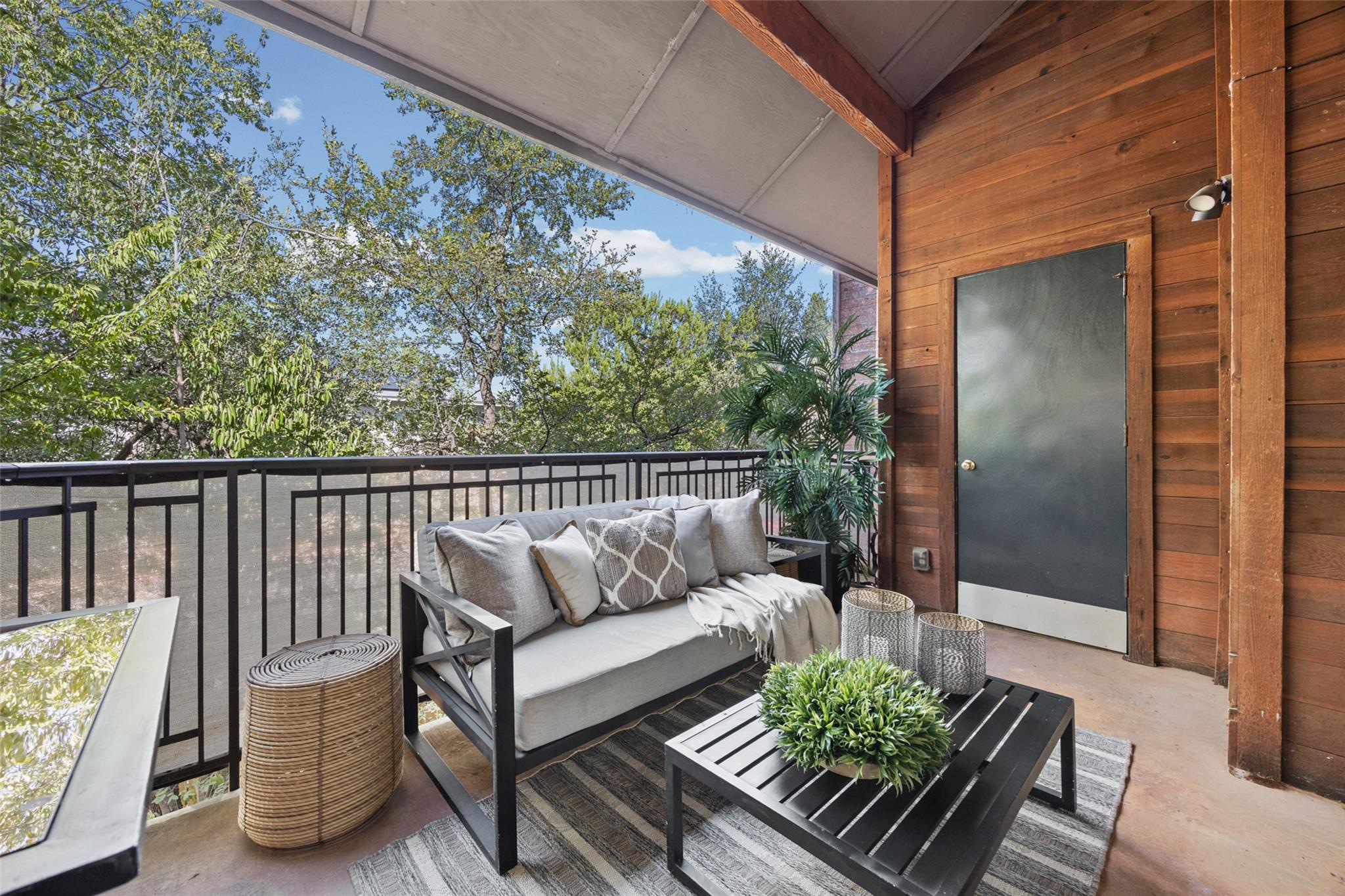 4711 Spicewood Springs RD # 201 Unit: 1-201