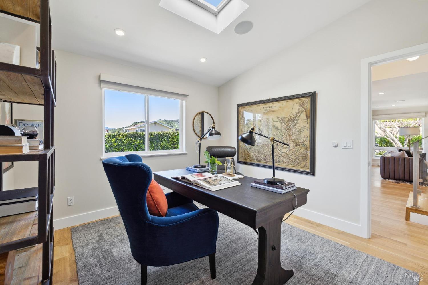 106 Fernwood Dr