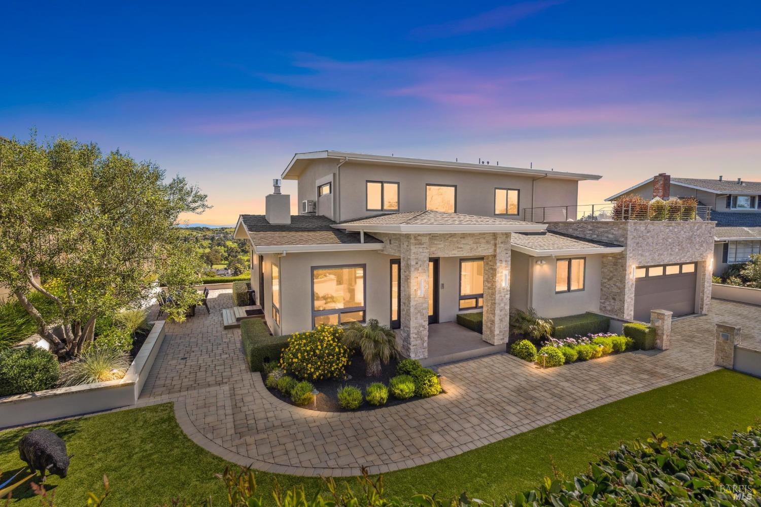 106 Fernwood Dr