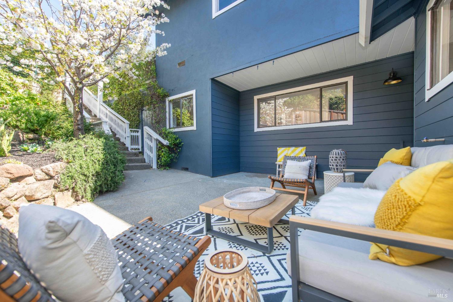 45 Longview Avenue