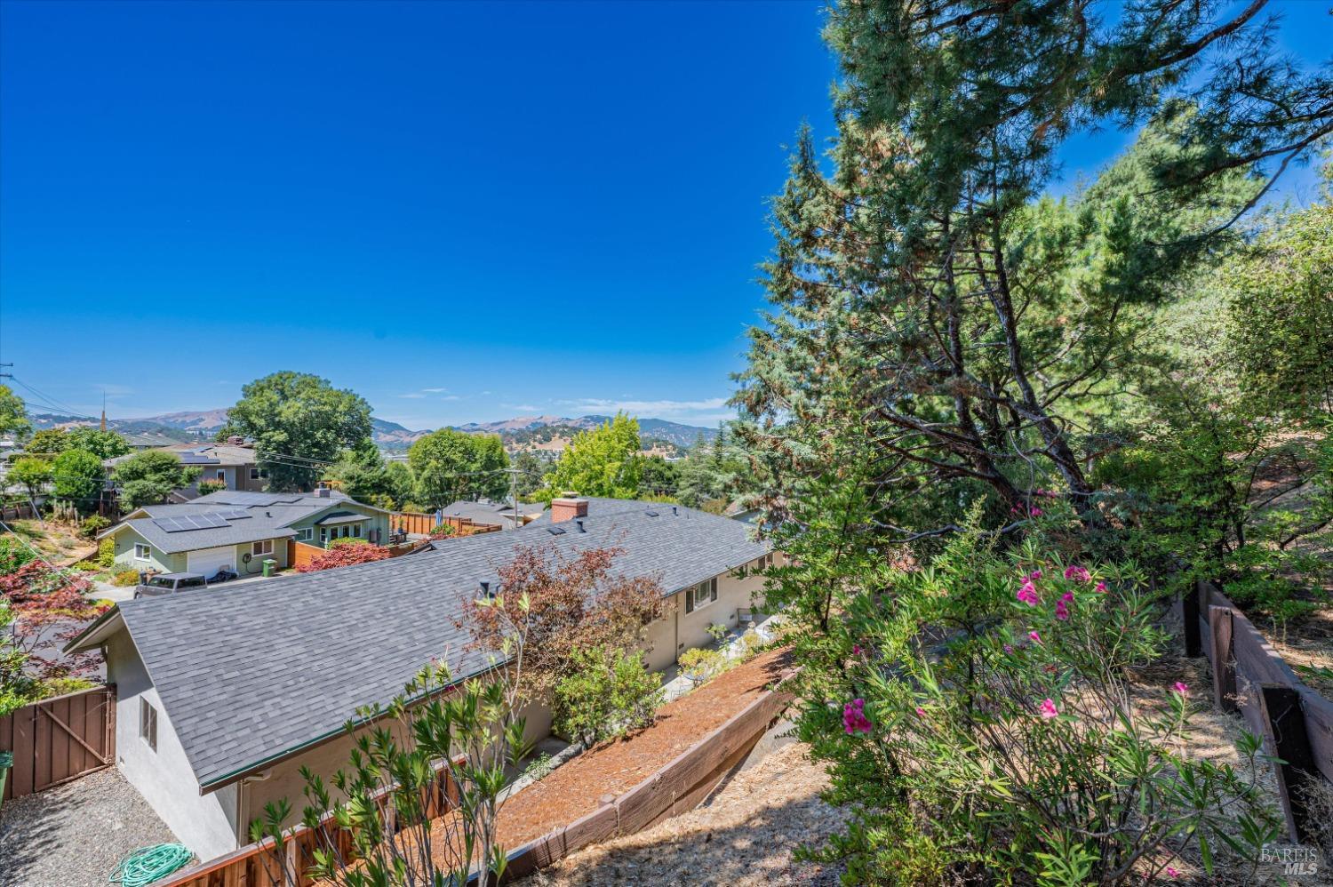 3 Carmel Court