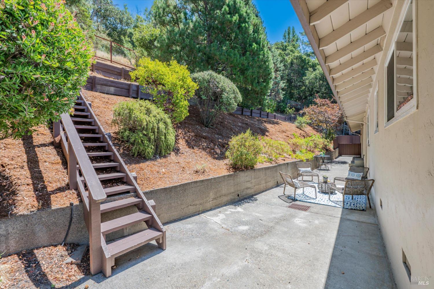 3 Carmel Court