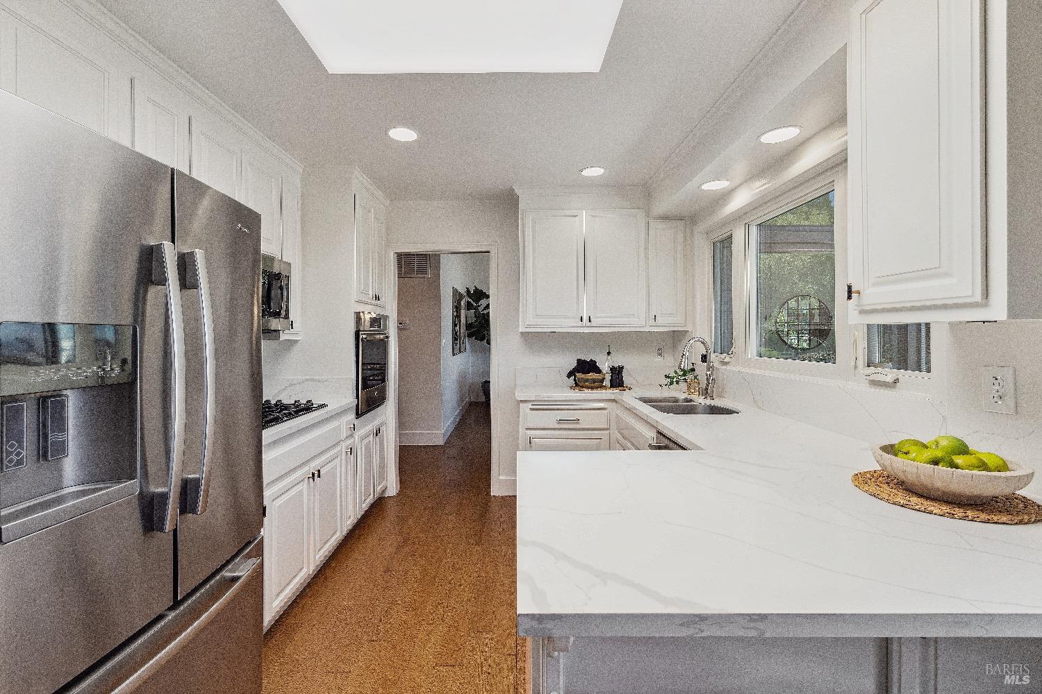 402 Ridge Rd