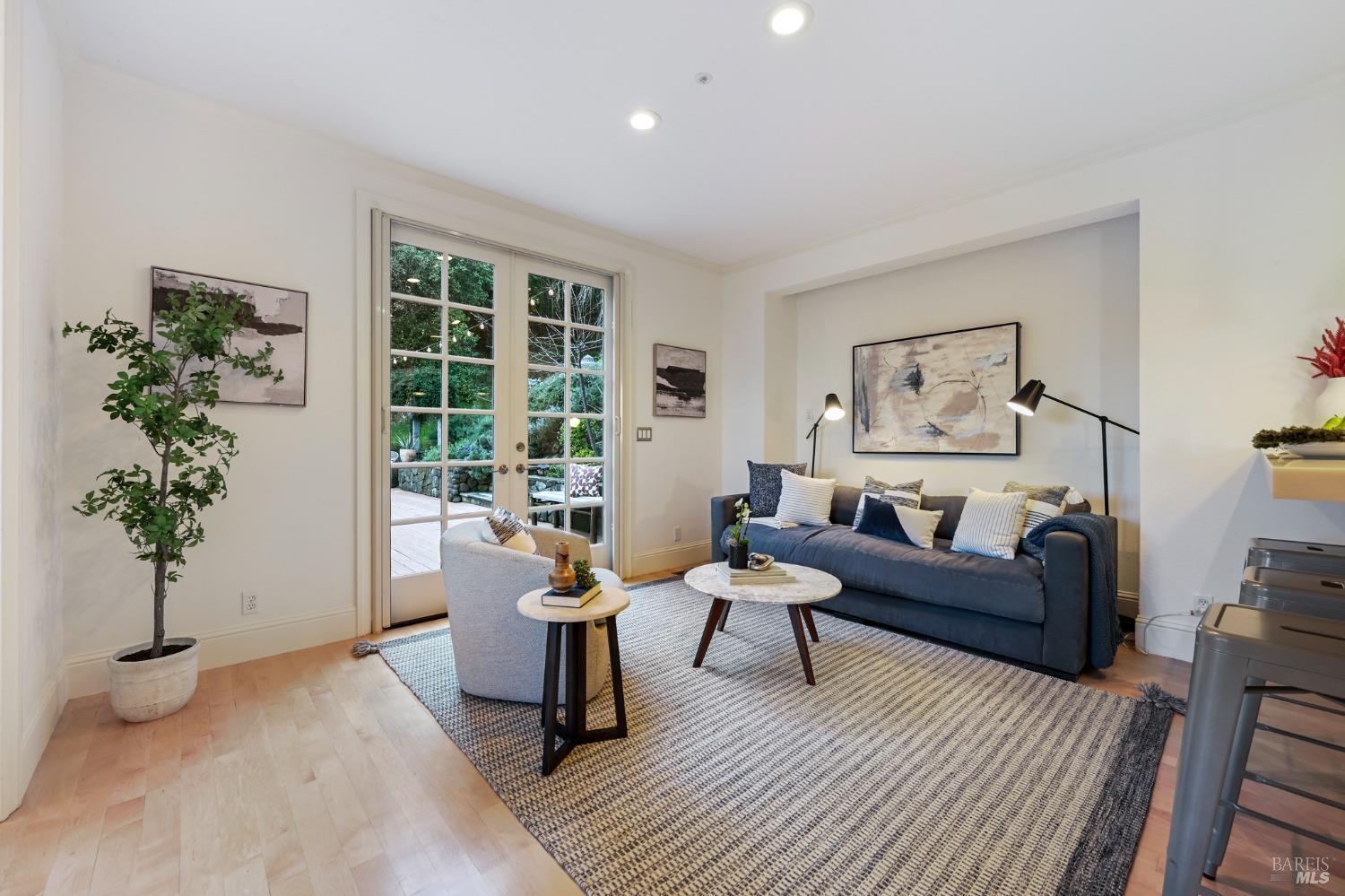 101 Ridge Road