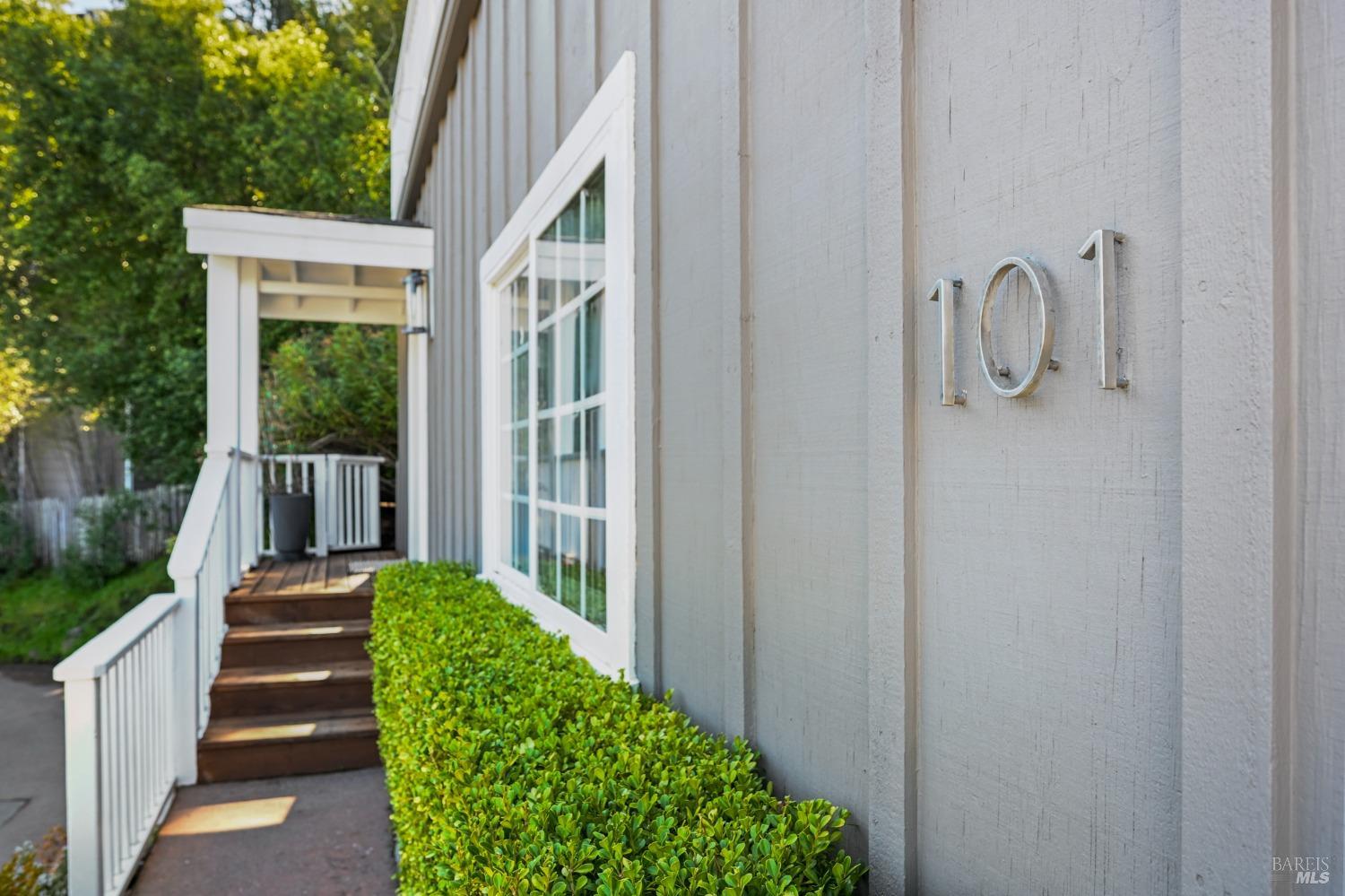 101 Ridge Road