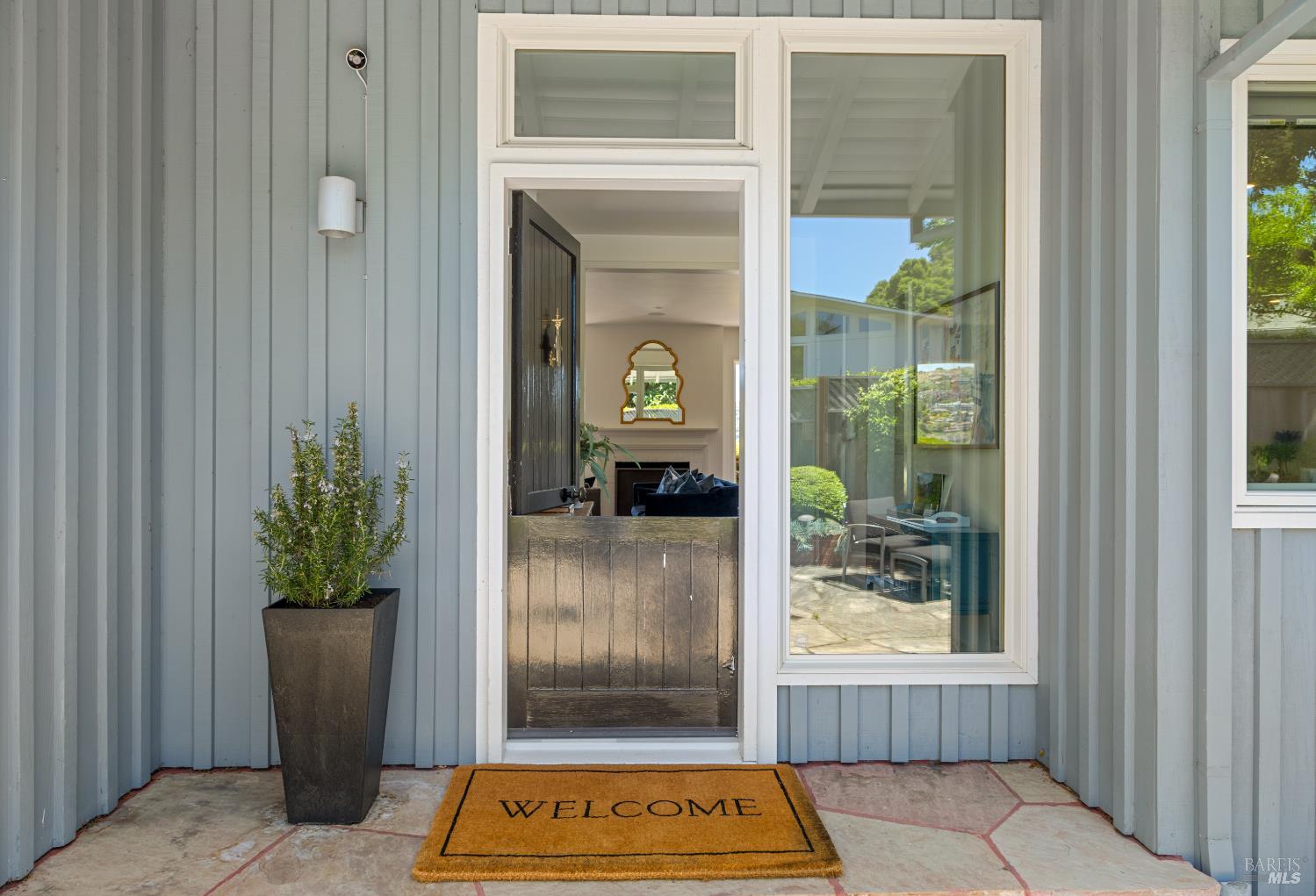 1 North Point Circle