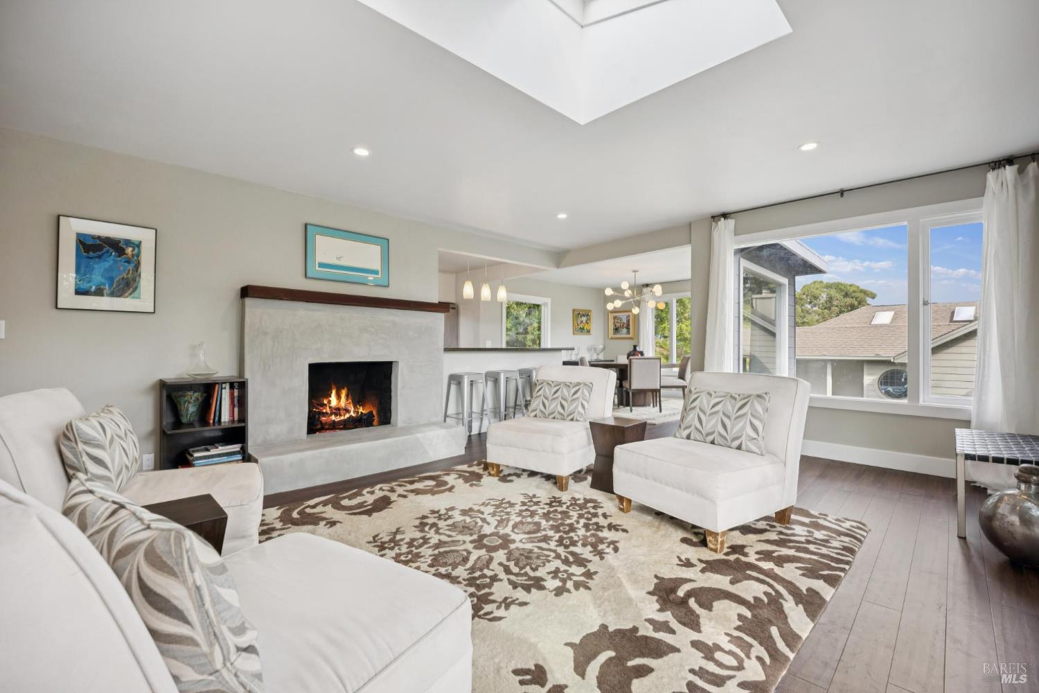 102 Marina Court Drive