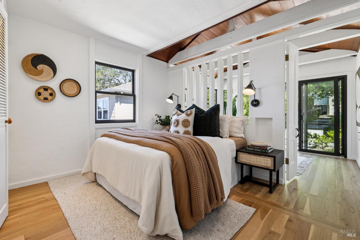 274 Sausalito St