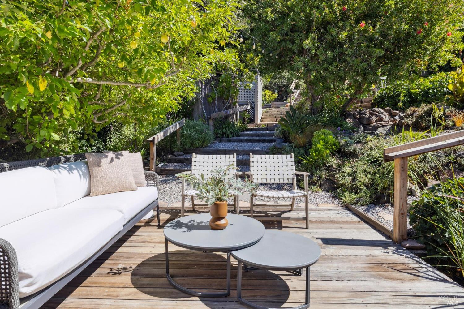 274 Sausalito St