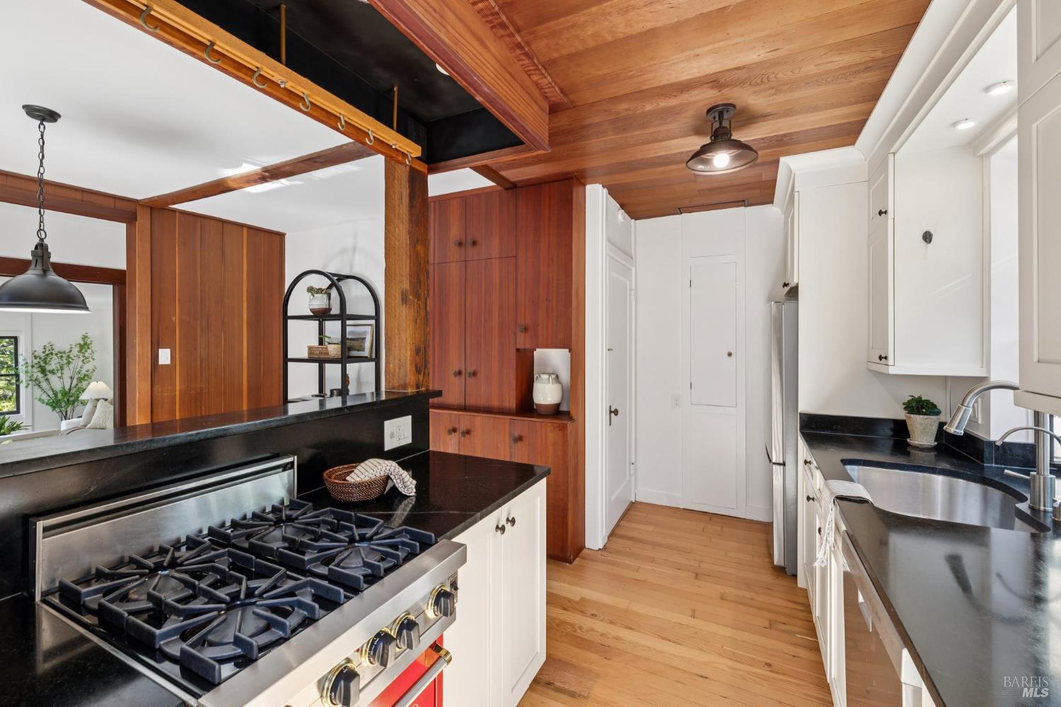274 Sausalito St