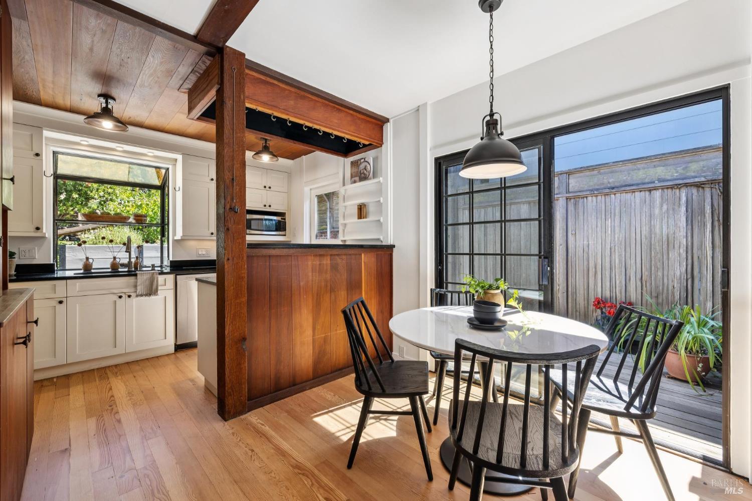 274 Sausalito St