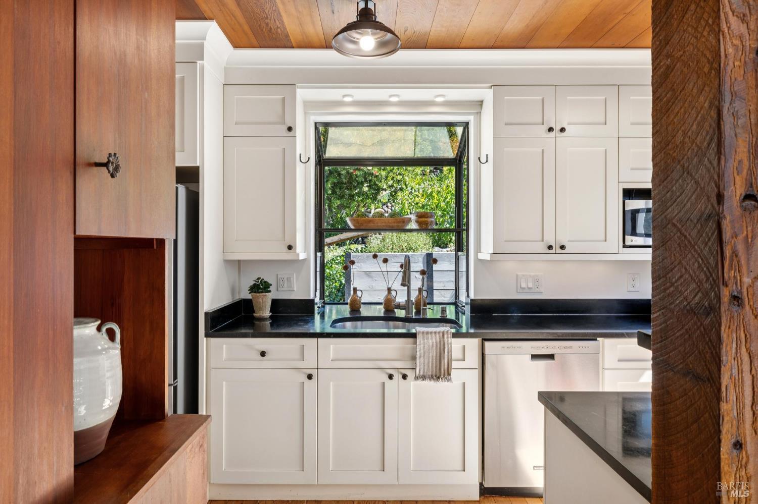 274 Sausalito St