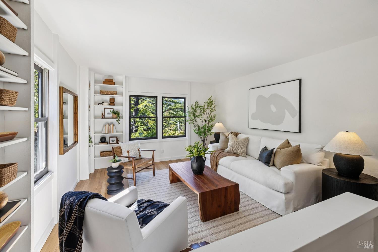 274 Sausalito St