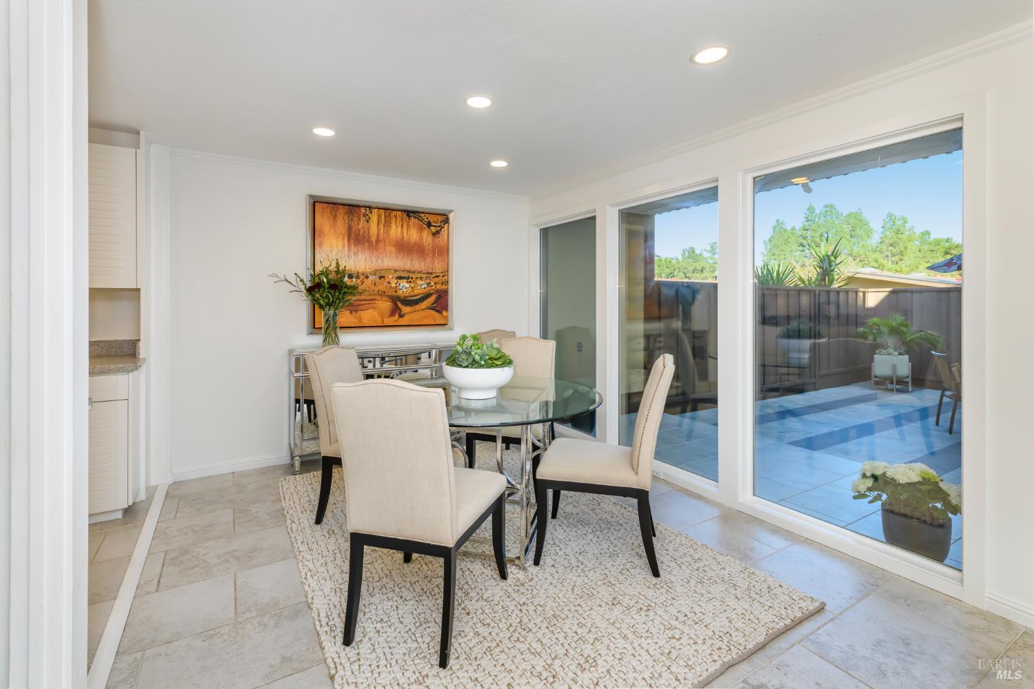 98 Surrey Lane