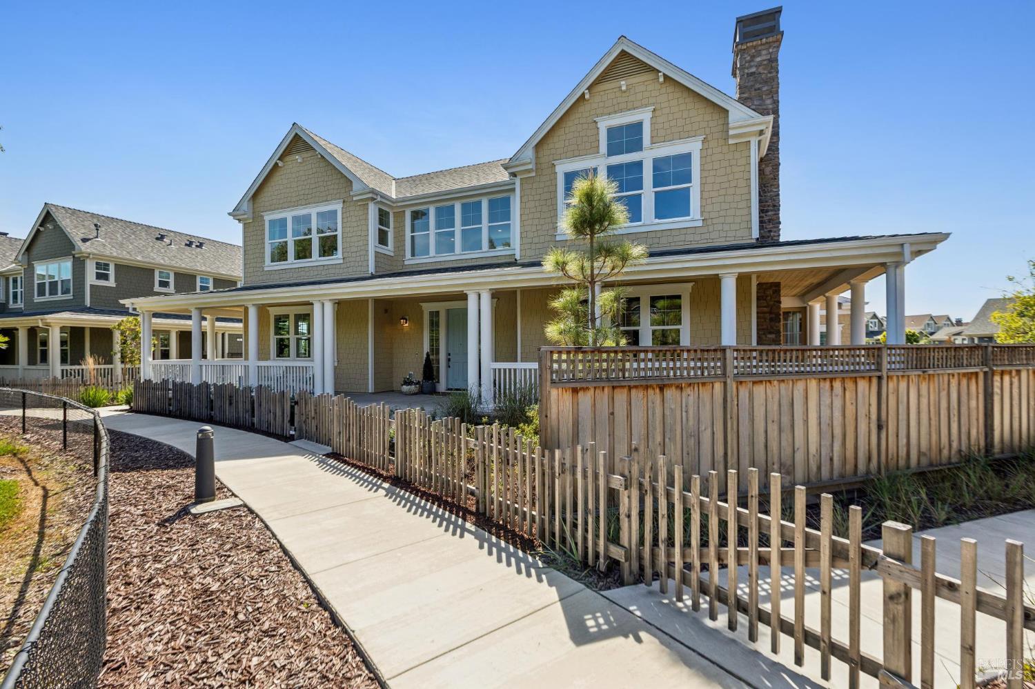 76 Bayharbor Way