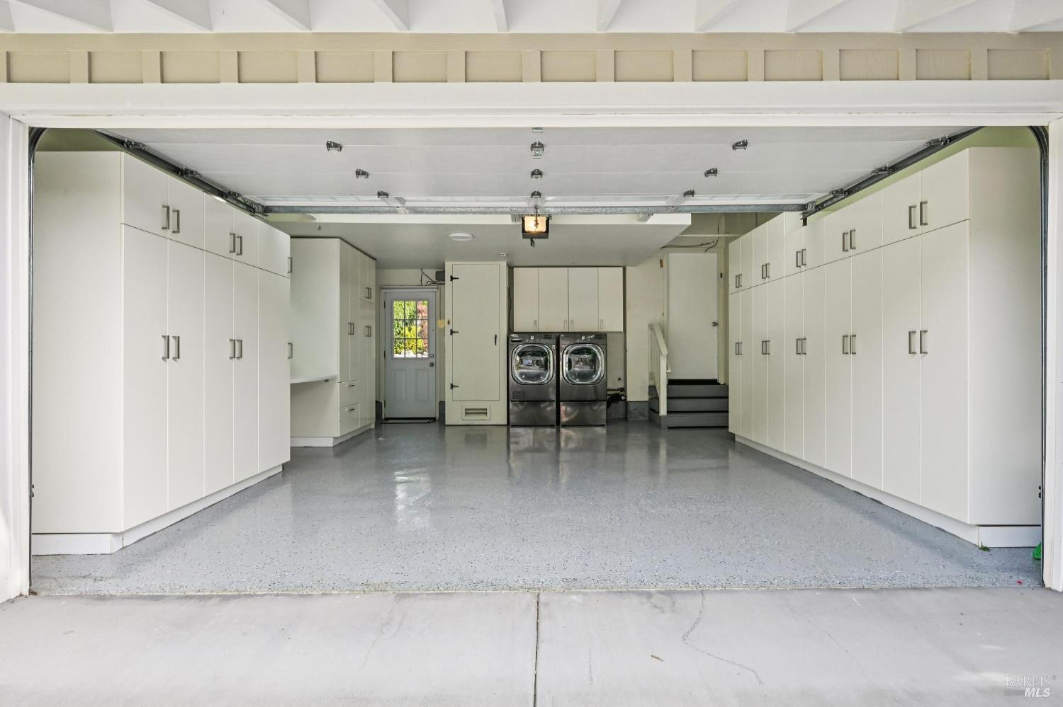 30 Rollingwood Drive