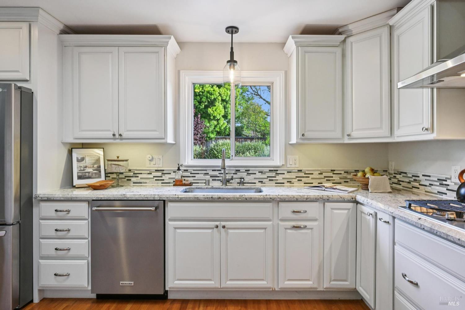 30 Rollingwood Drive