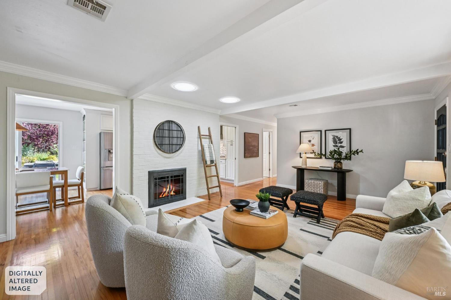 30 Rollingwood Drive