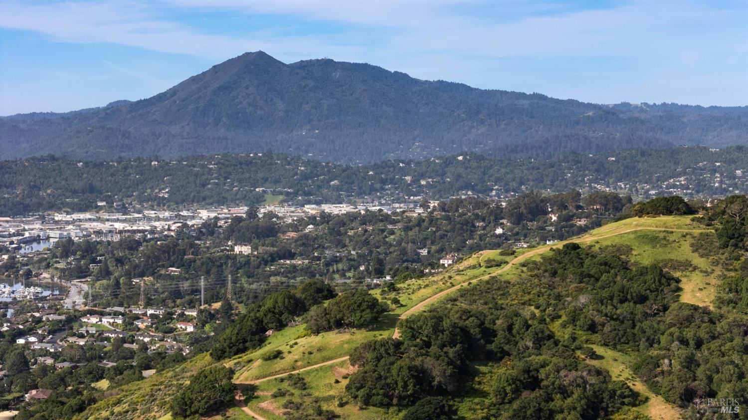 30 Rollingwood Drive