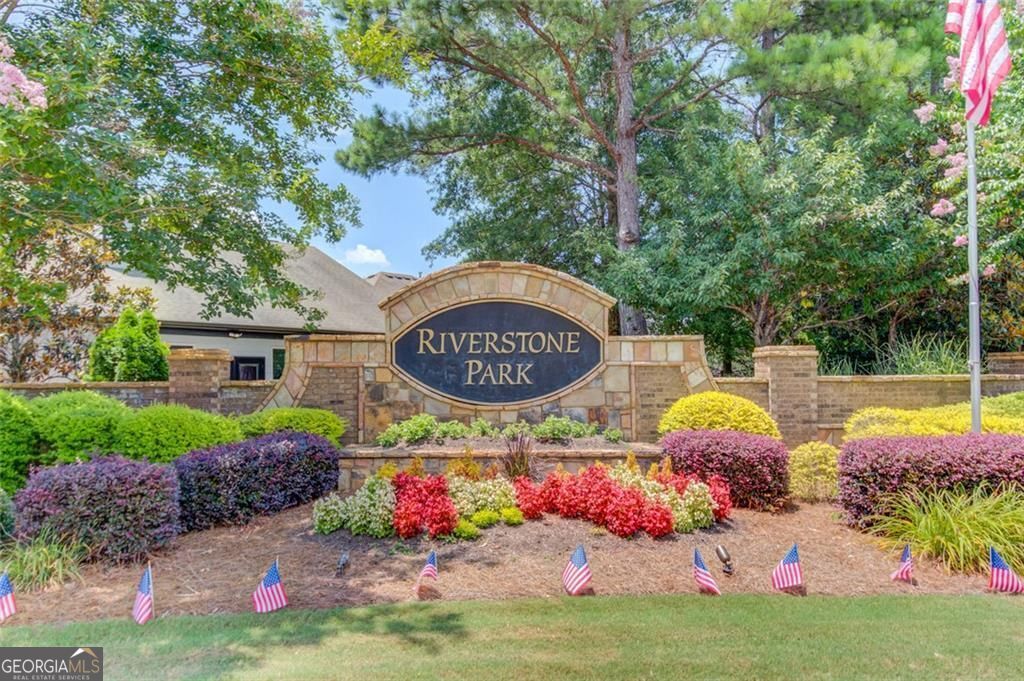 6060 Riverview Parkway