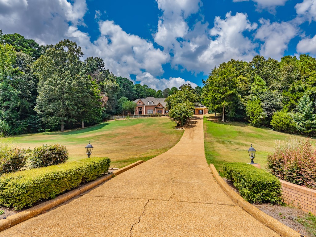505 Woodland Hills Drive