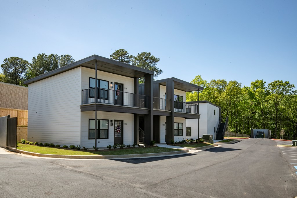 1101 Sole Cove