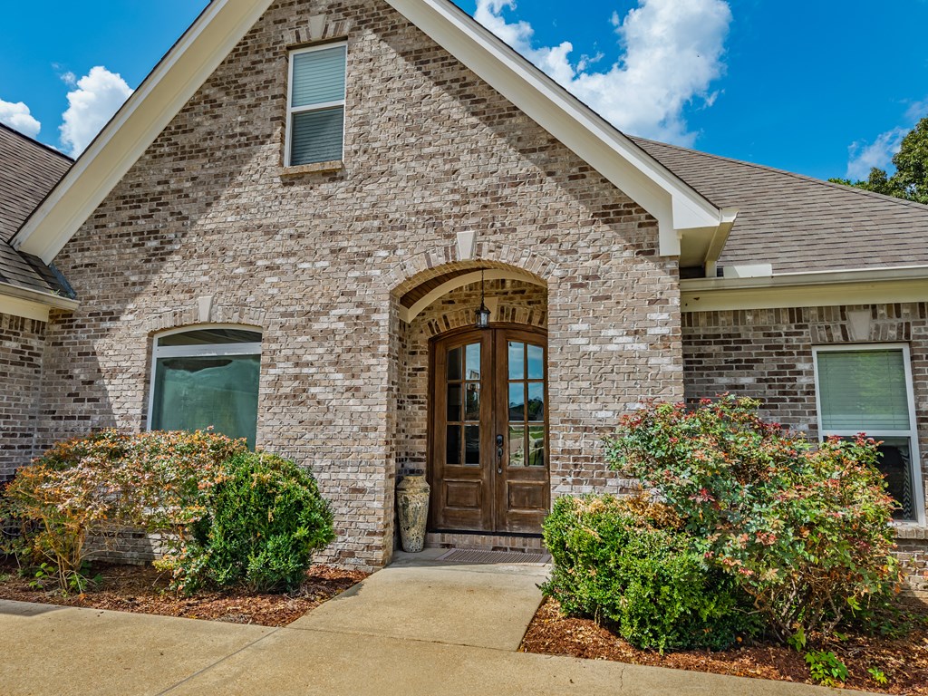 116 Taylor Circle