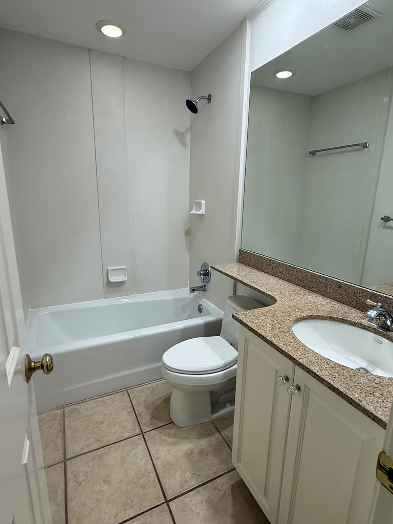 119 Chestnut Street #72