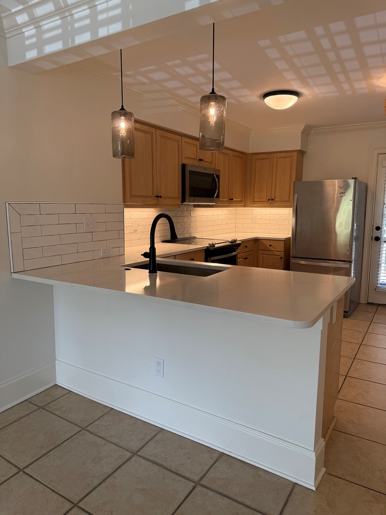 119 Chestnut Street #72