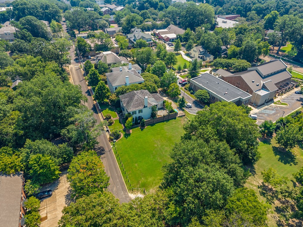 400 Tyler Ave