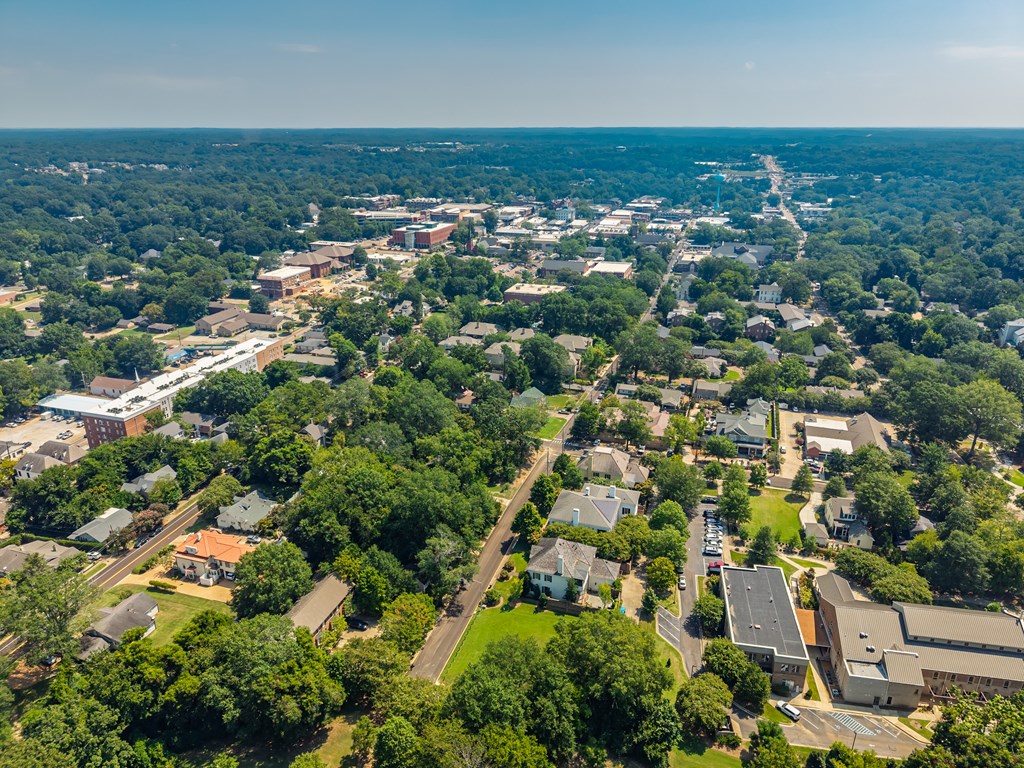 400 Tyler Ave