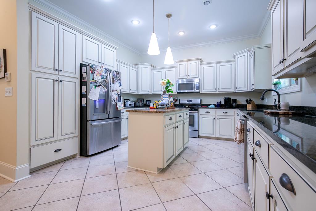 803 Tusscan Ridge