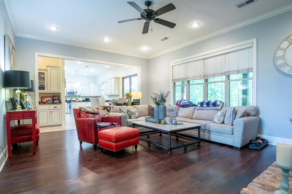 803 Tusscan Ridge