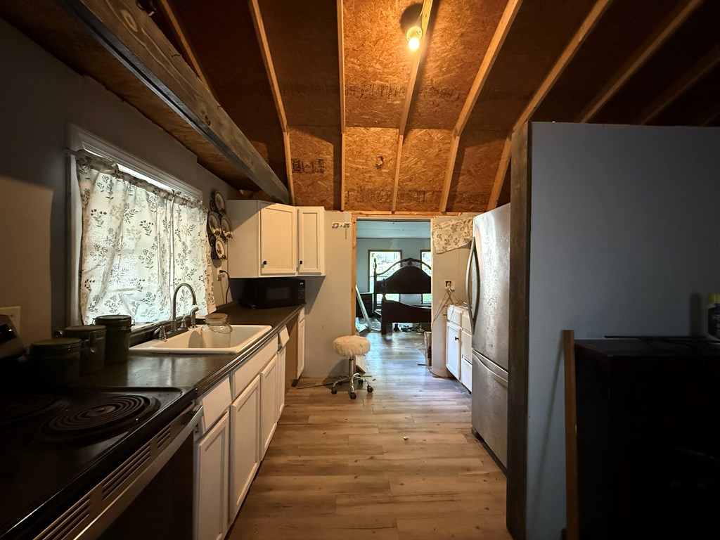 380 Sleepy Creek Lane