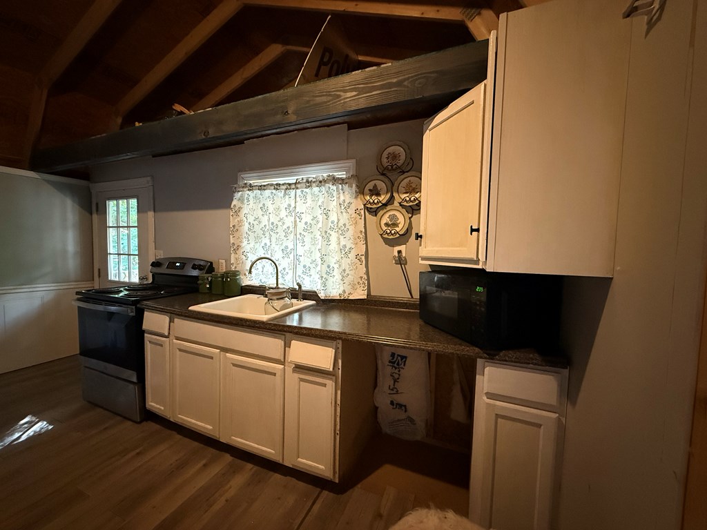 380 Sleepy Creek Lane