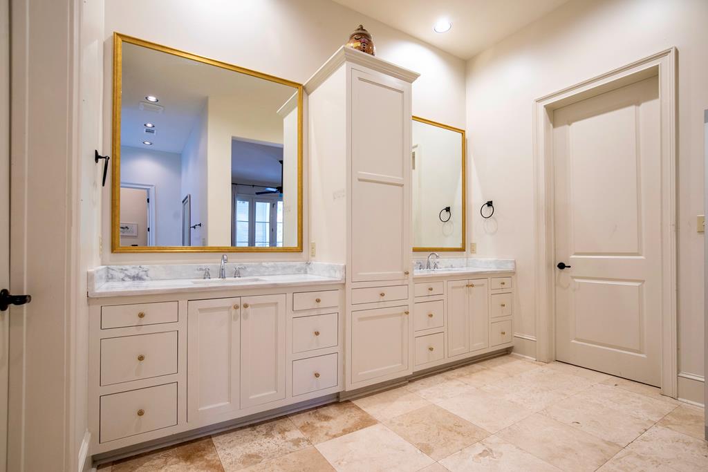 1001 Park View, Oxford